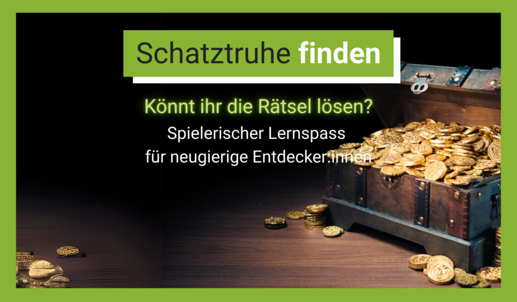 Geöffnete Schatztruhe voller goldener Münzen auf Holztisch – Detektiv Dachs Trail für Schulreise mit spielerischem Lernspaß